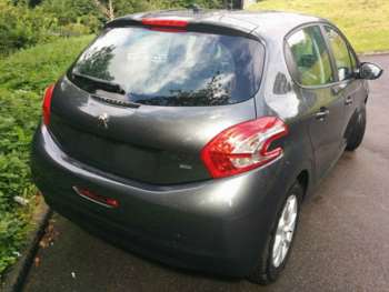 Used Peugeot 208 2015 for sale - 71412895: Photo