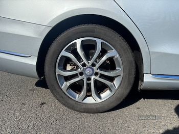 Used Mercedes-Benz C-Class 2015 for sale - 76043629: Photo