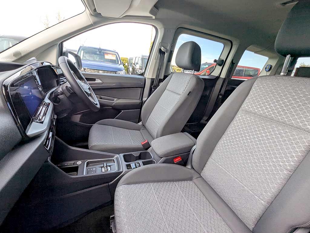 Used Ford Grand Tourneo Connect 2025 for sale - 77813423: Photo 13