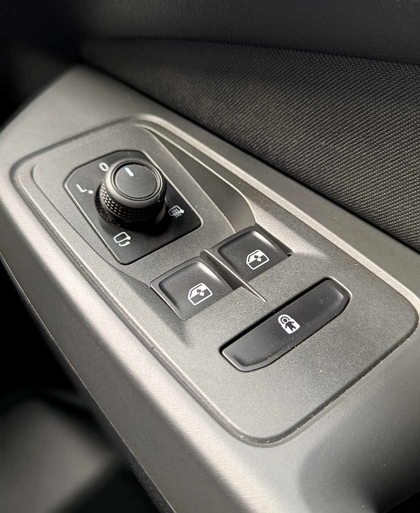 Used Ford Grand Tourneo Connect 2025 for sale - 77813423: Photo 19