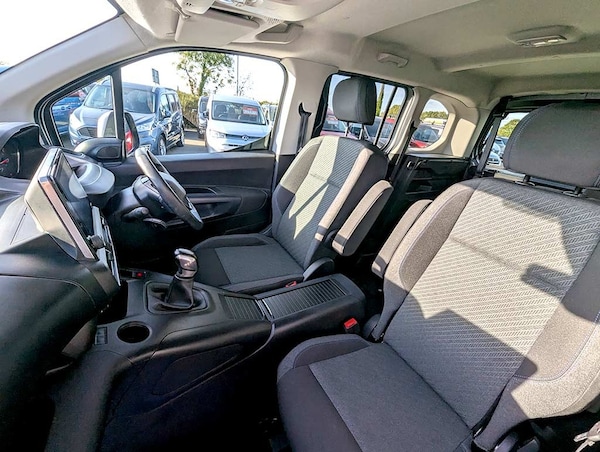 Used Peugeot Rifter 2020 for sale - 76142008: Photo 13