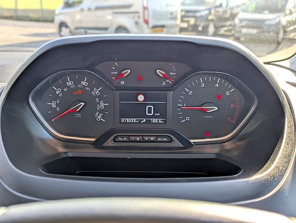 Used Peugeot Rifter 2020 for sale - 76142008: Photo 16