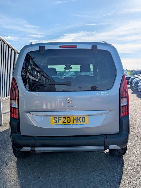 Used Peugeot Rifter 2020 for sale - 76142008: Photo 8