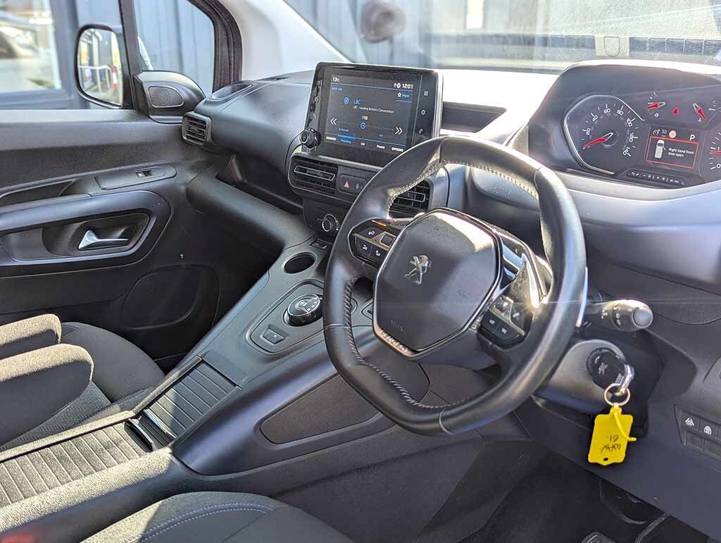 Used Peugeot Rifter 2019 for sale - 77916087: Photo 14