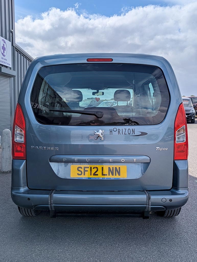 Used Peugeot Partner Tepee 2012 for sale - 75690003: Photo 2