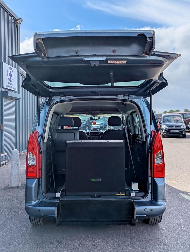 Used Peugeot Partner Tepee 2012 for sale - 75690003: Photo 9