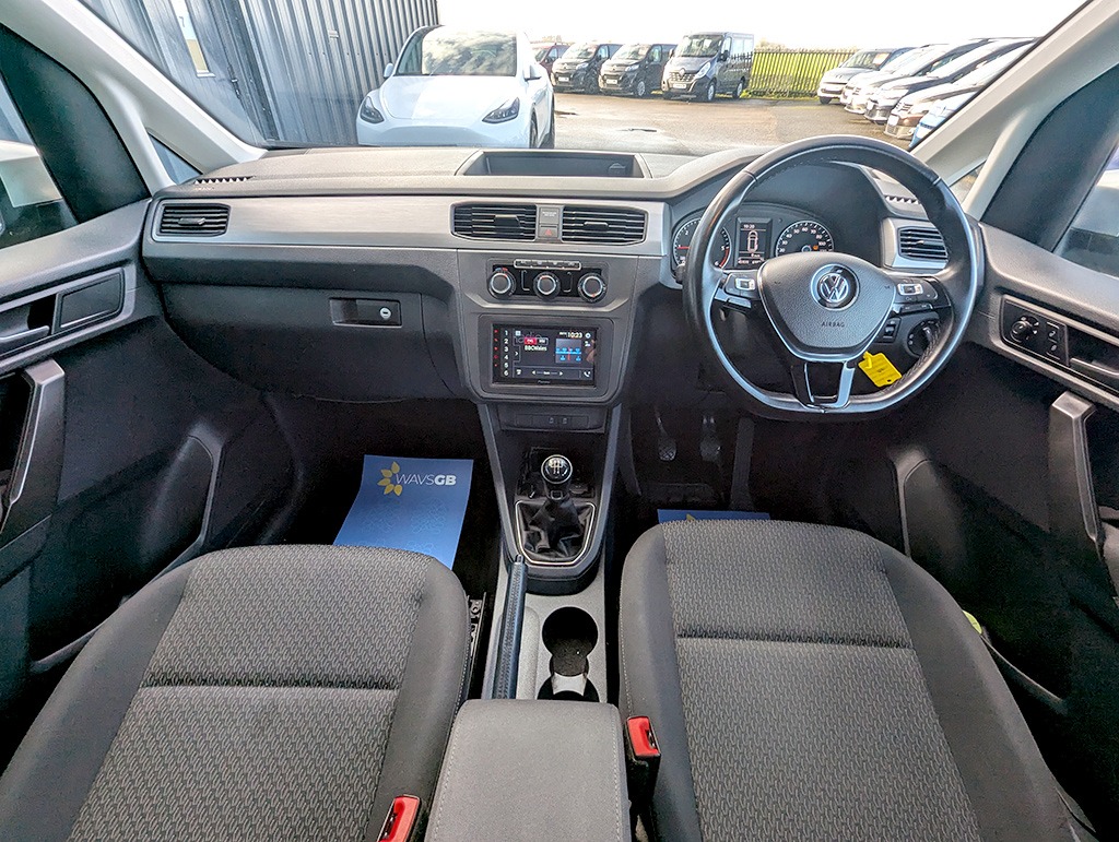 Used Volkswagen Caddy Maxi Life 2019 for sale - 76391401: Photo 13