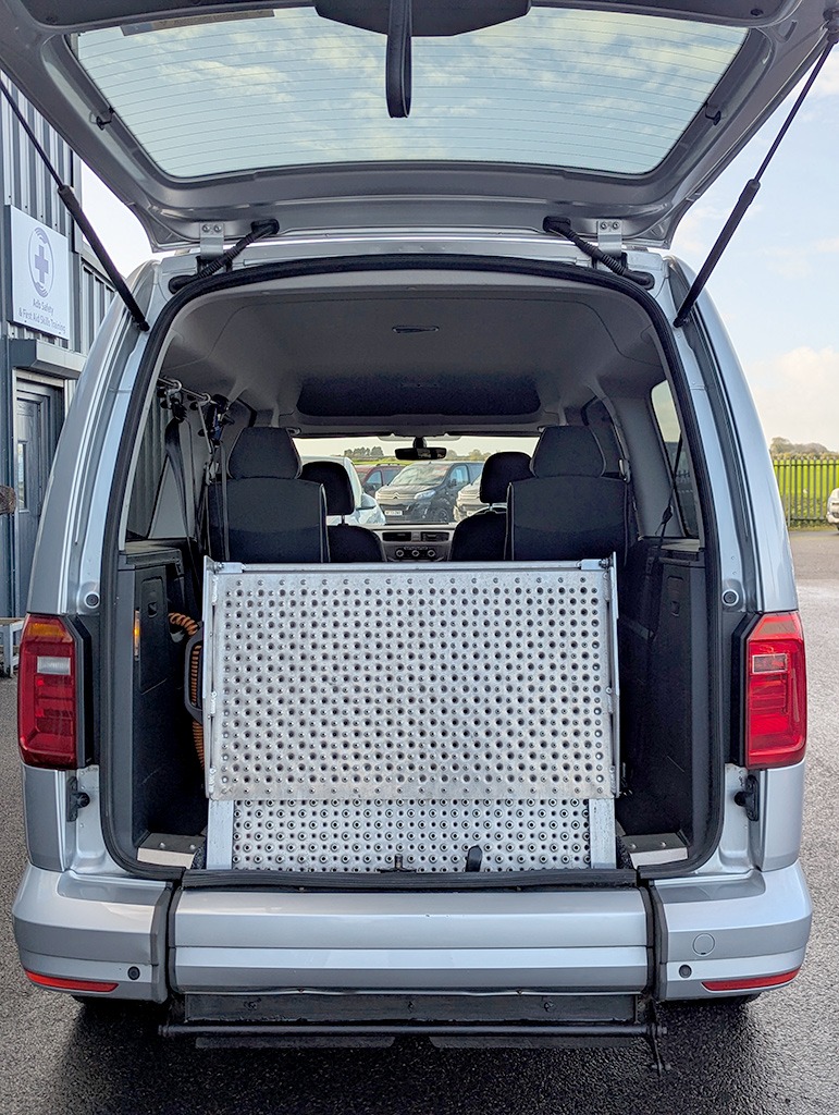 Used Volkswagen Caddy Maxi Life 2019 for sale - 76391401: Photo 5