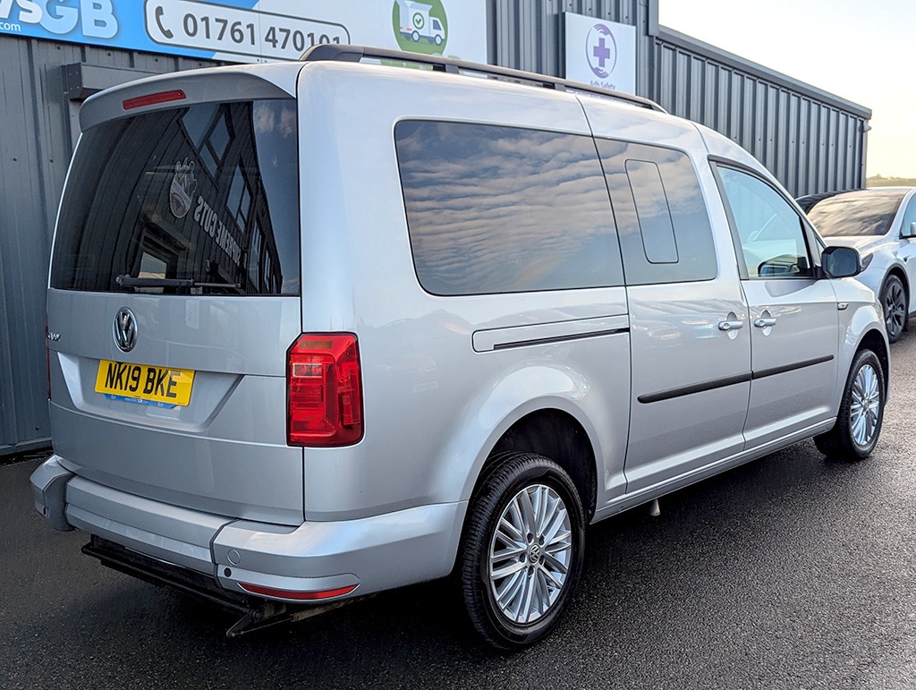 Used Volkswagen Caddy Maxi Life 2019 for sale - 76391401: Photo 8