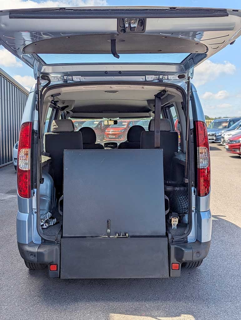 Vehicle 5
