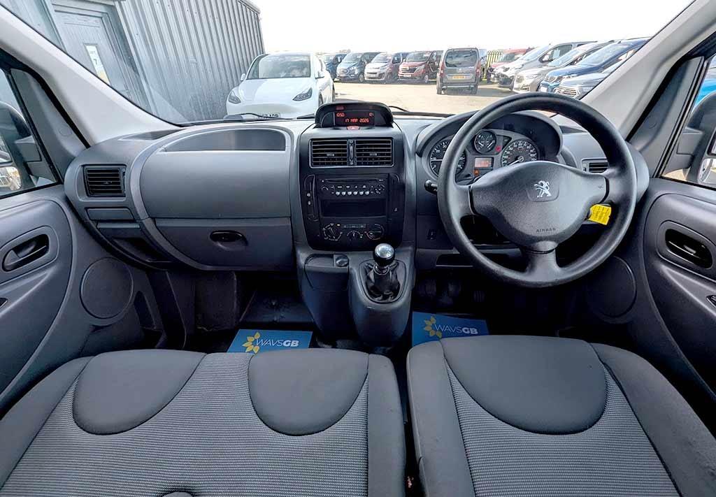 Used Peugeot Expert Tepee 2016 for sale - 77915759: Photo 13