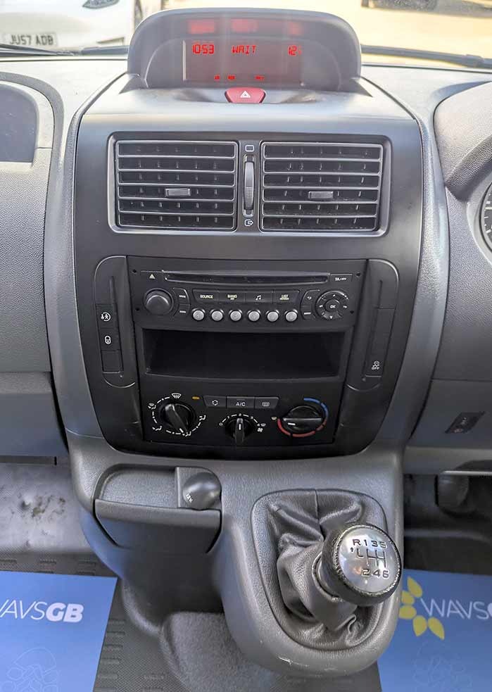 Used Peugeot Expert Tepee 2016 for sale - 77915759: Photo 17