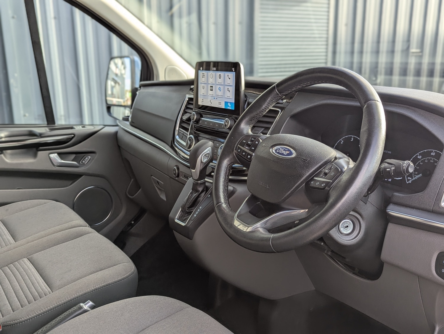Used Ford Tourneo Custom 2020 for sale - 76402913: Photo 17