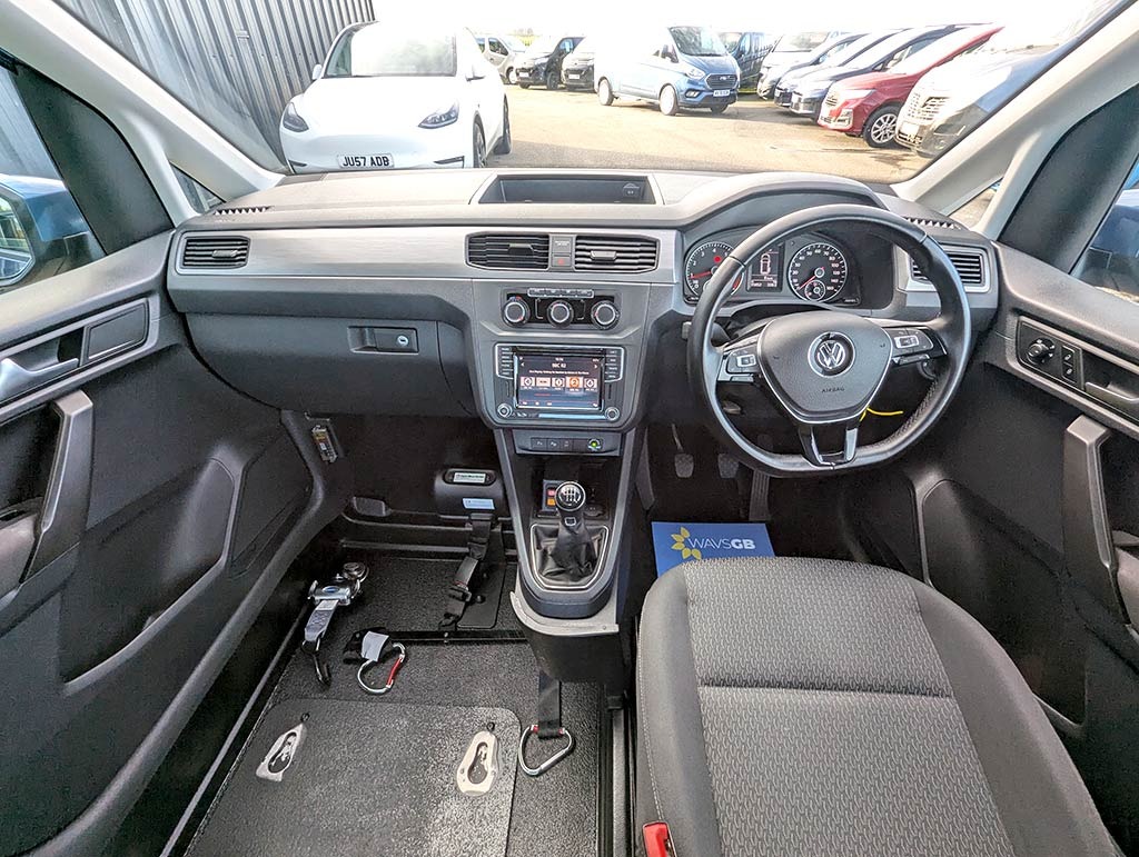 Used Volkswagen Caddy Life 2017 for sale - 76706131: Photo 14