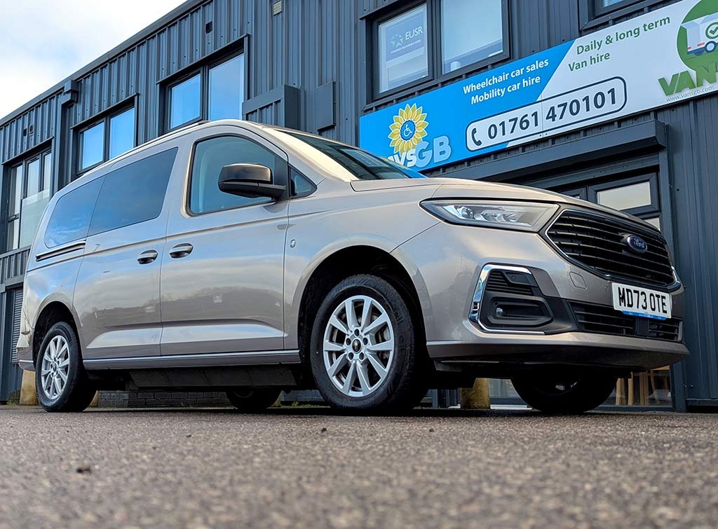 Used Ford Grand Tourneo Connect 2023 for sale - 77518992: Photo 2