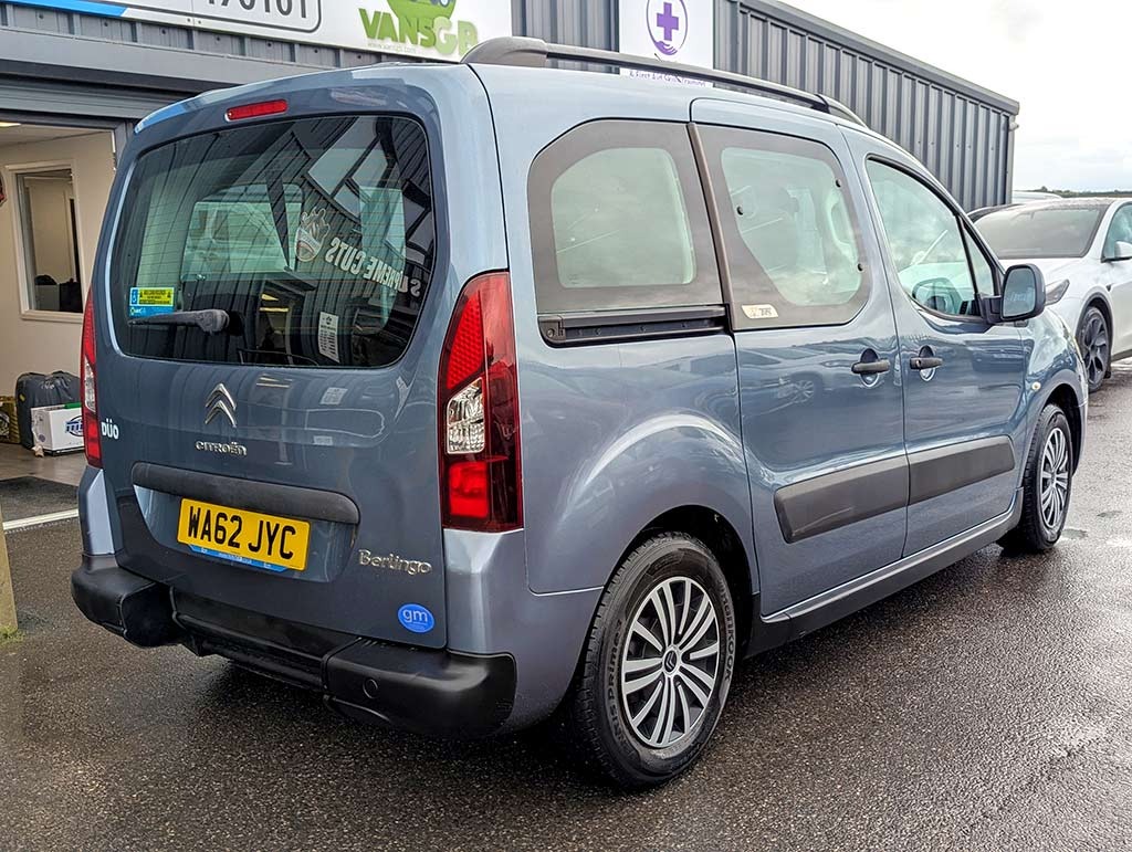 Vehicle 10