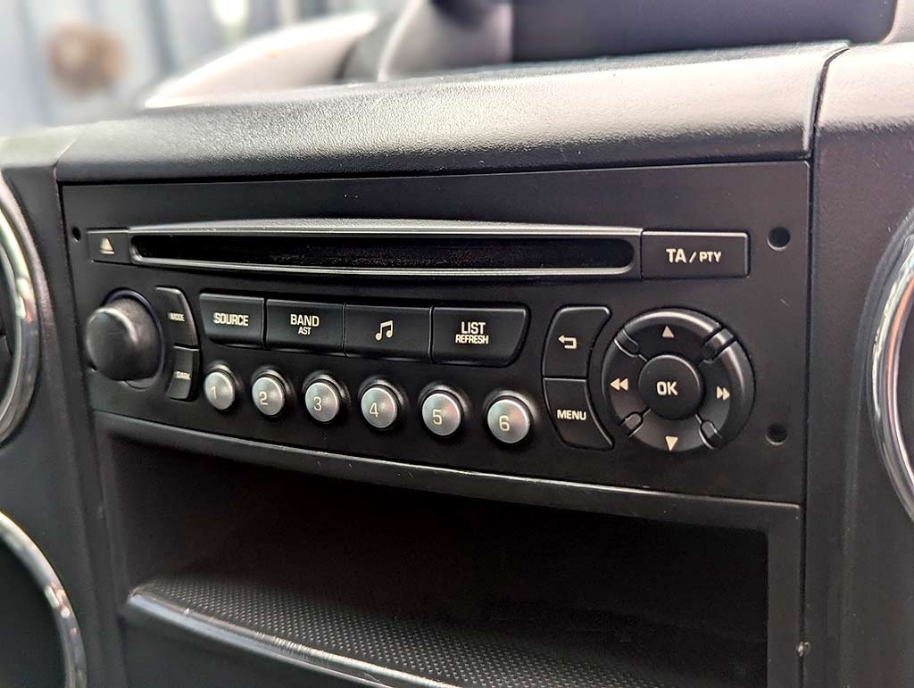 Vehicle 14