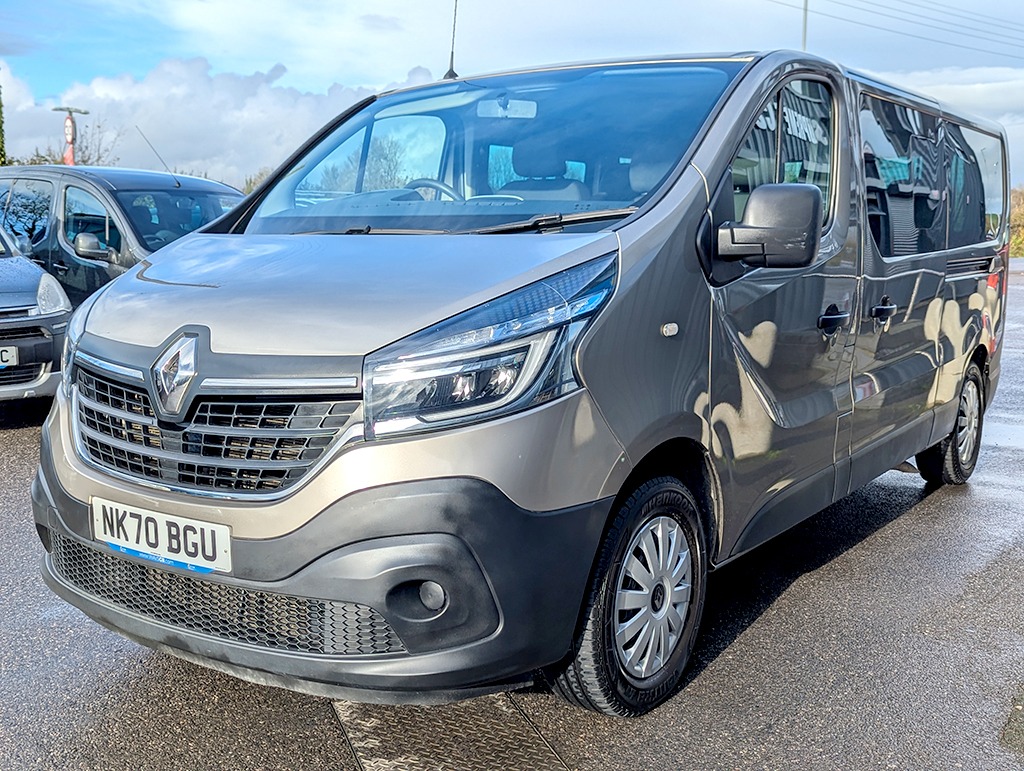 Used Renault Trafic 2020 for sale - 76541372: Photo 2