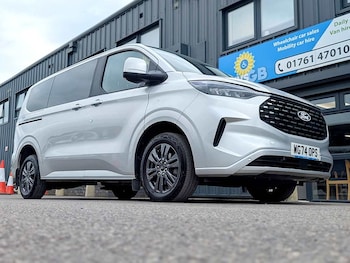 Used Ford Tourneo Custom 2024 for sale - 78940204: Photo