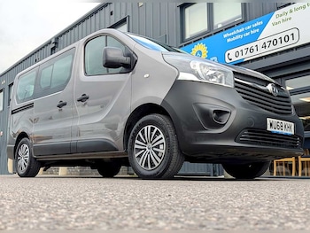 Vauxhall - Vivaro