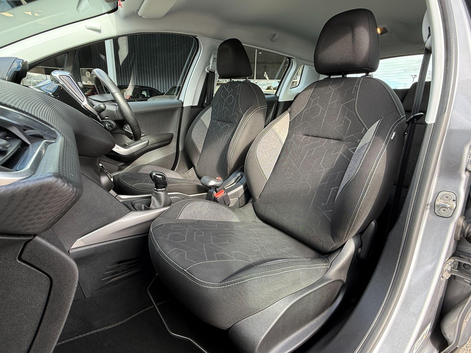 Used Peugeot 2008 2018 for sale - 78072967: Photo 20