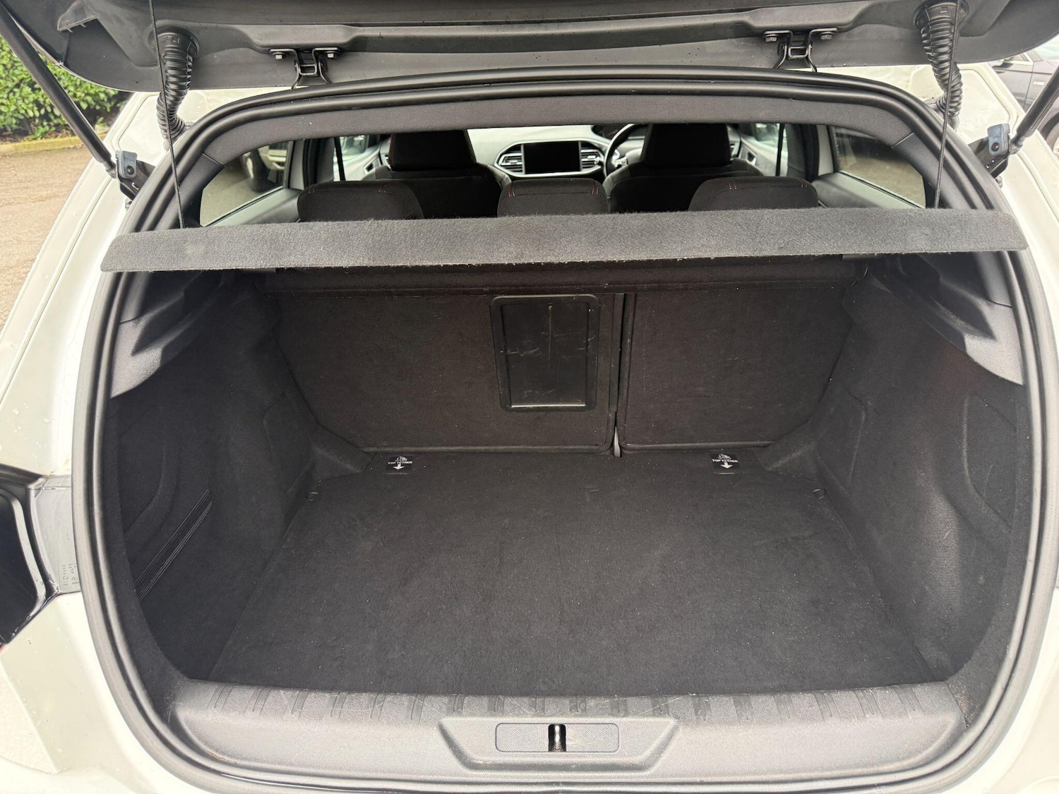 Used Peugeot 308 2018 for sale - 77469296: Photo 9