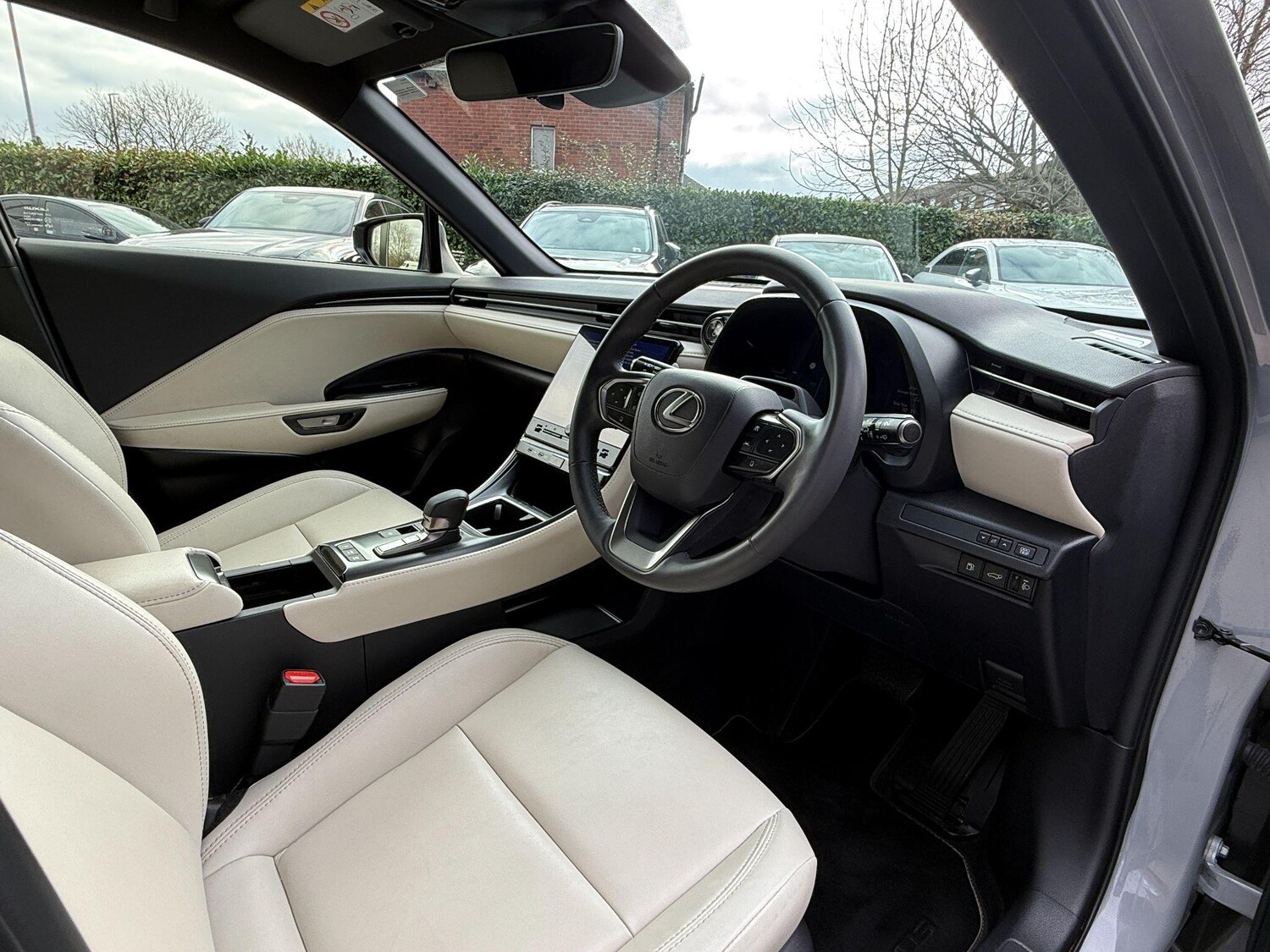 Used Lexus LBX 2024 for sale - 77738119: Photo 17