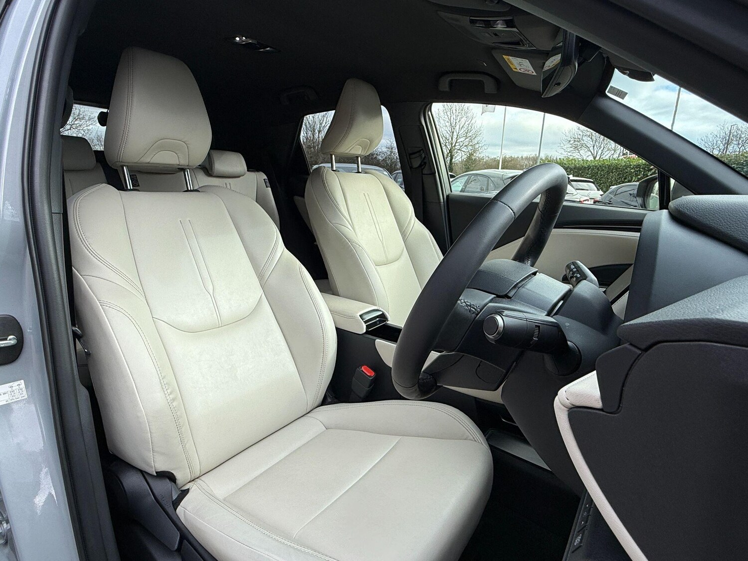 Used Lexus LBX 2024 for sale - 77738119: Photo 18