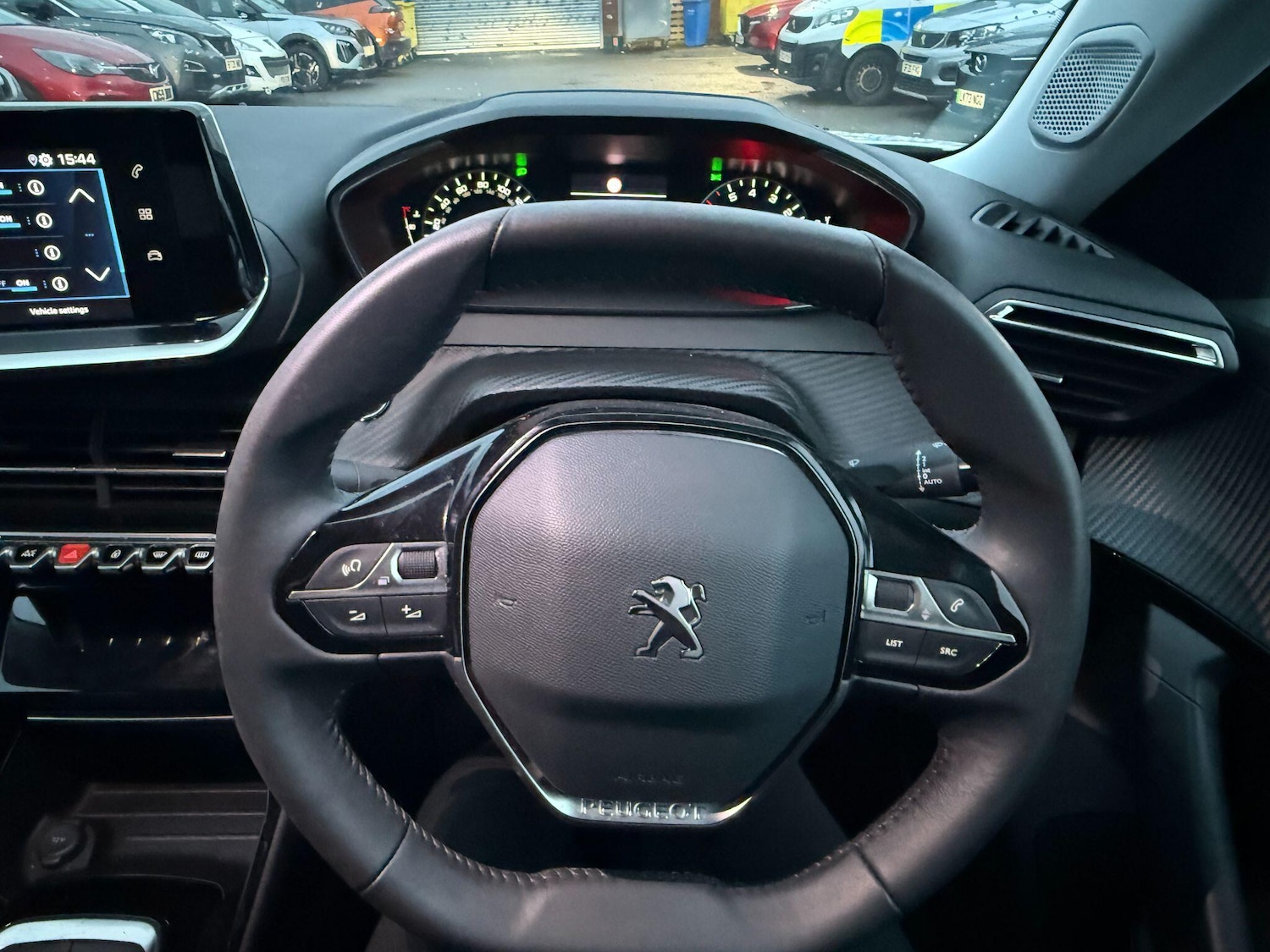 Used Peugeot 2008 2021 for sale - 76913358: Photo 11