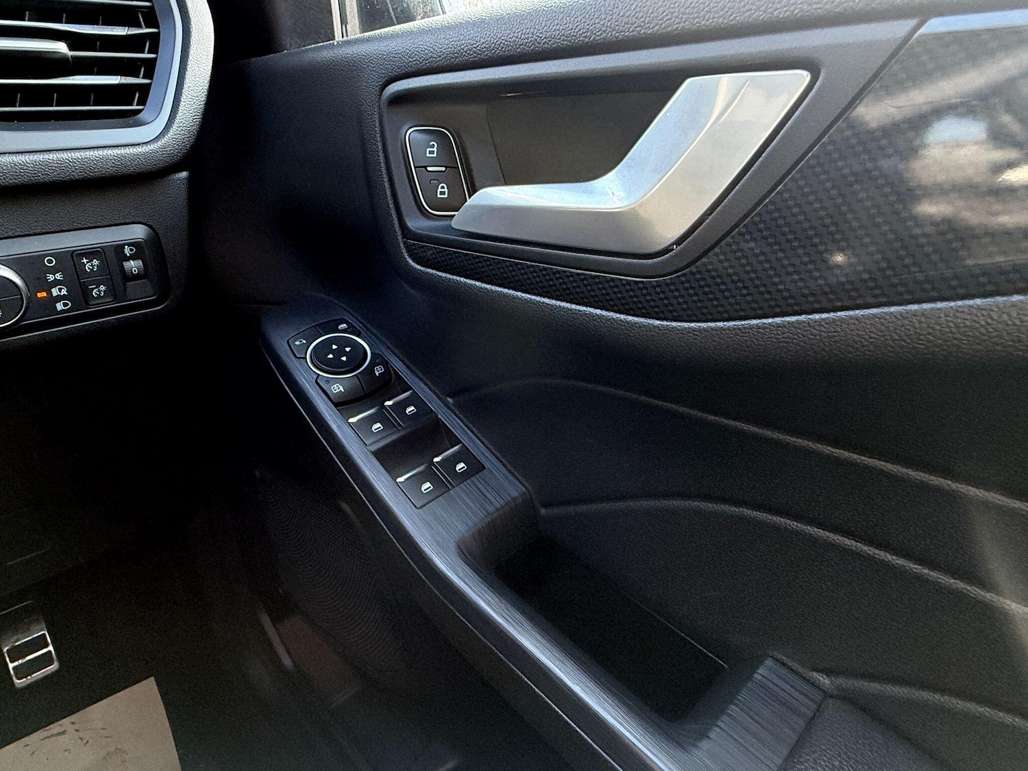 Used Ford Kuga 2022 for sale - 77958073: Photo 21