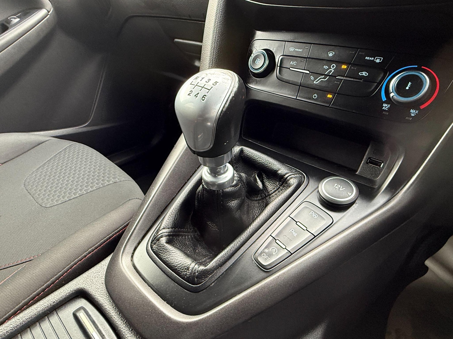 Used Ford Focus for sale - 77267452: Photo 29