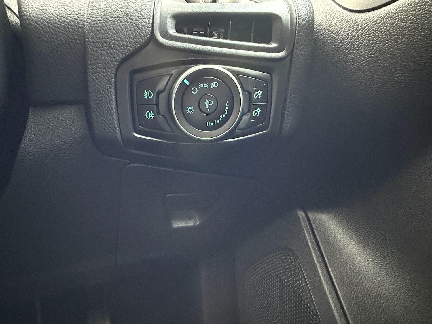 Used Ford Focus for sale - 77267452: Photo 31