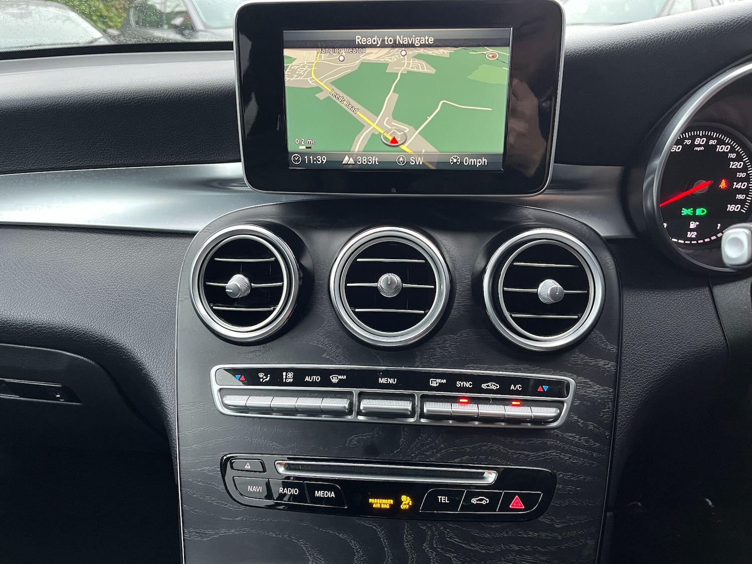 Used Mercedes-Benz GLC for sale - 77040459: Photo 17