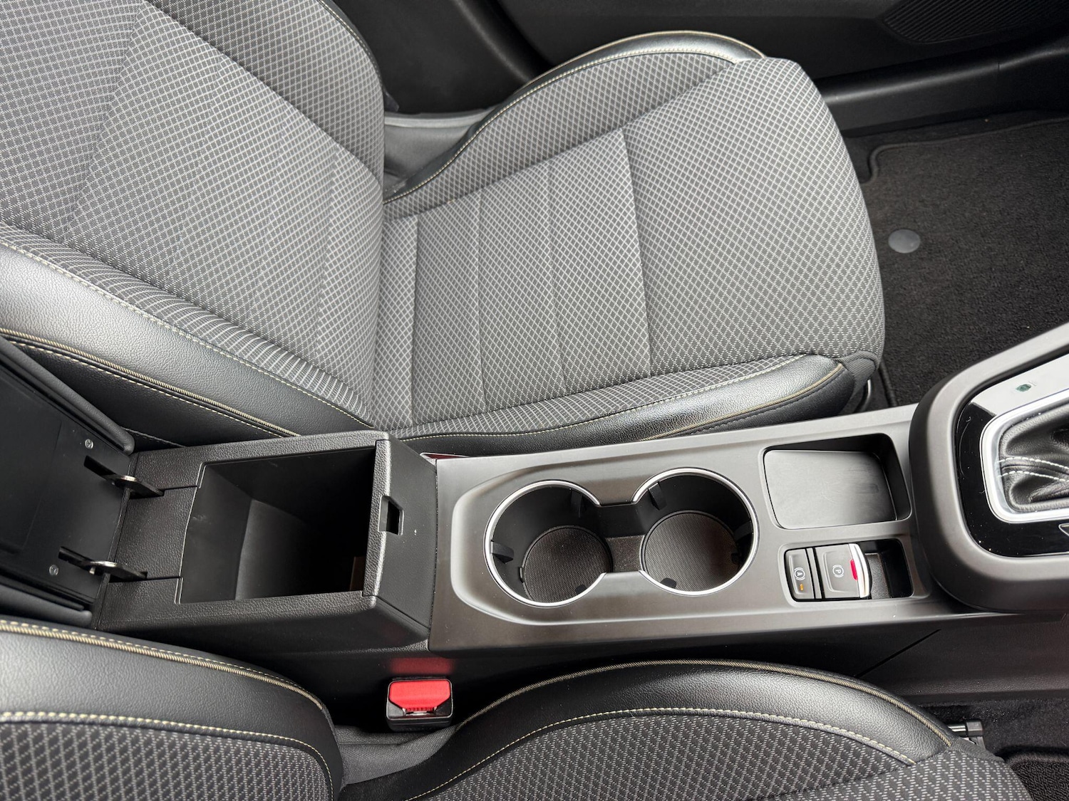 Used Renault Arkana 2024 for sale - 77977872: Photo 29