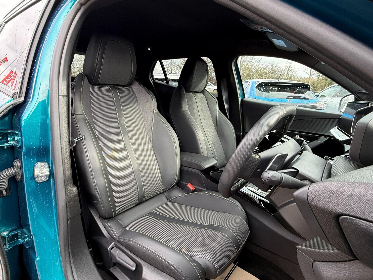 Used Peugeot 2008 for sale - 77597875: Photo 11