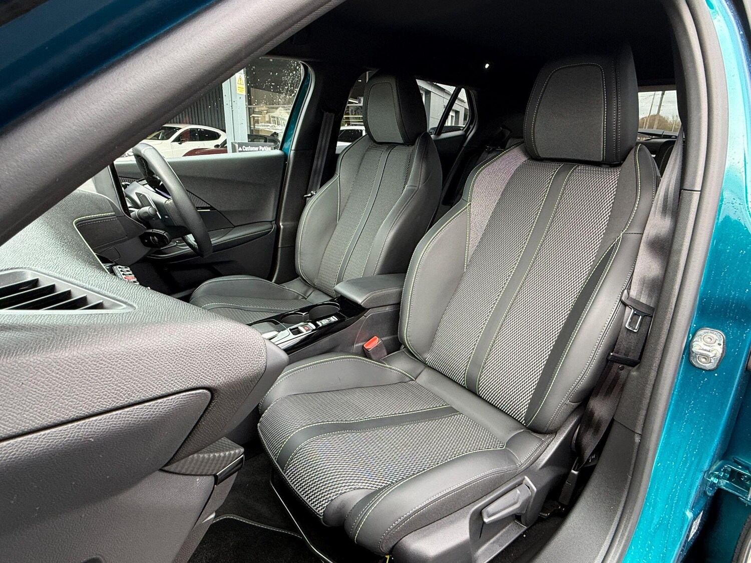 Used Peugeot 2008 for sale - 77597875: Photo 28