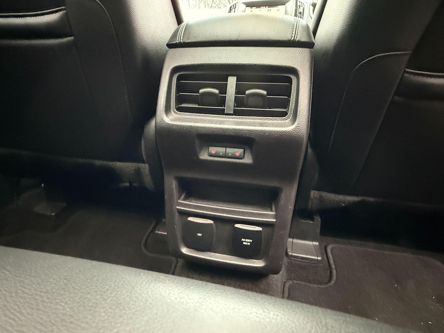 Used Ford Edge 2018 for sale - 77549909: Photo 26