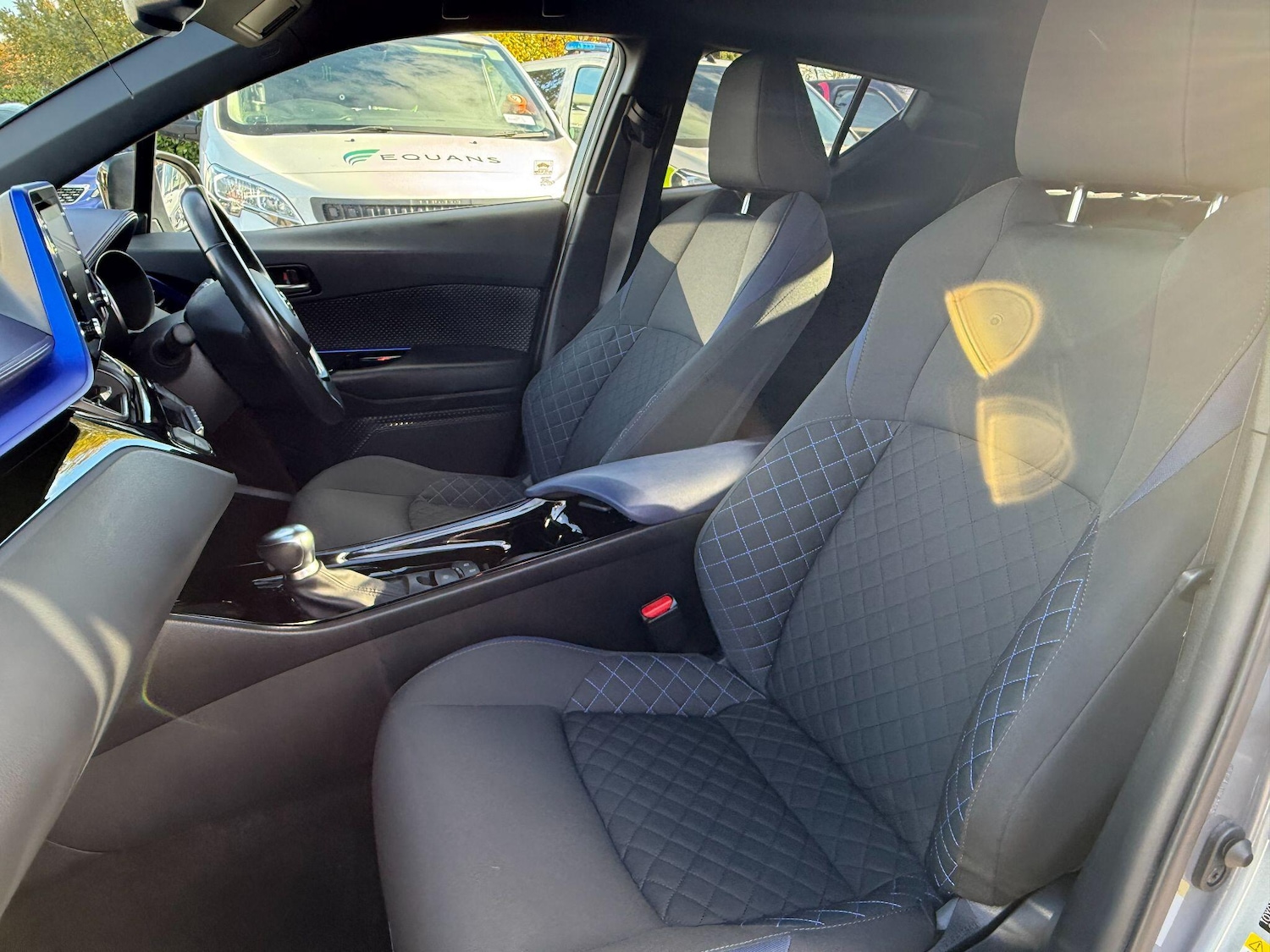 Used Toyota C-HR 2019 for sale - 76389392: Photo 15