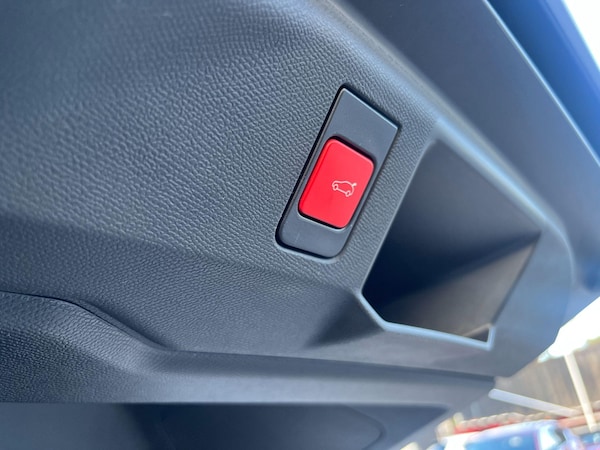 Used Peugeot E-5008 2025 for sale - 76043300: Photo 11
