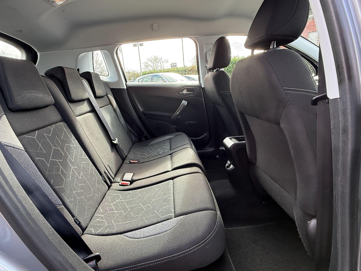 Used Peugeot 2008 2018 for sale - 77892804: Photo 19