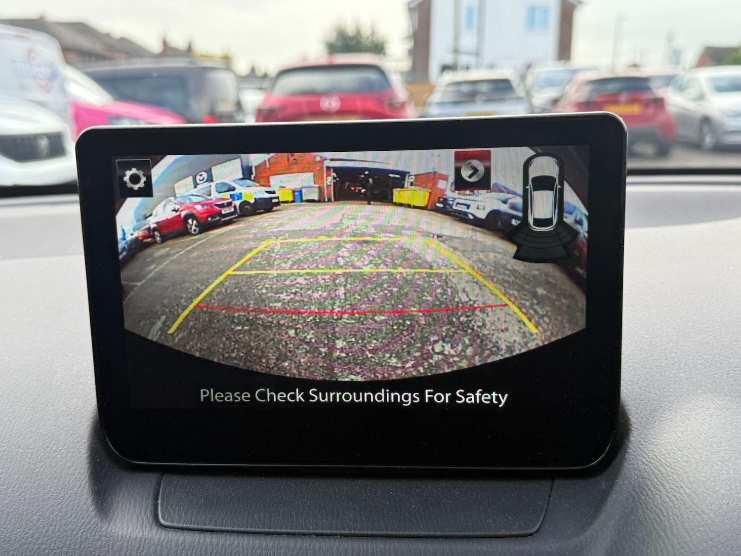 Used Mazda Mazda2 2023 for sale - 77175019: Photo 25