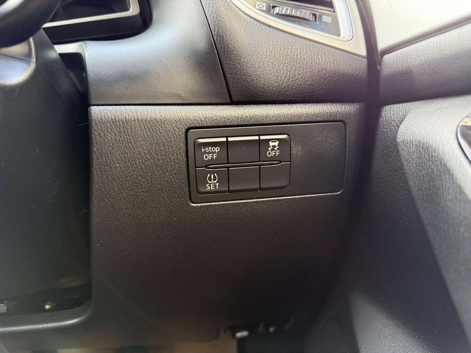 Used Mazda Mazda3 for sale - 77769011: Photo 16