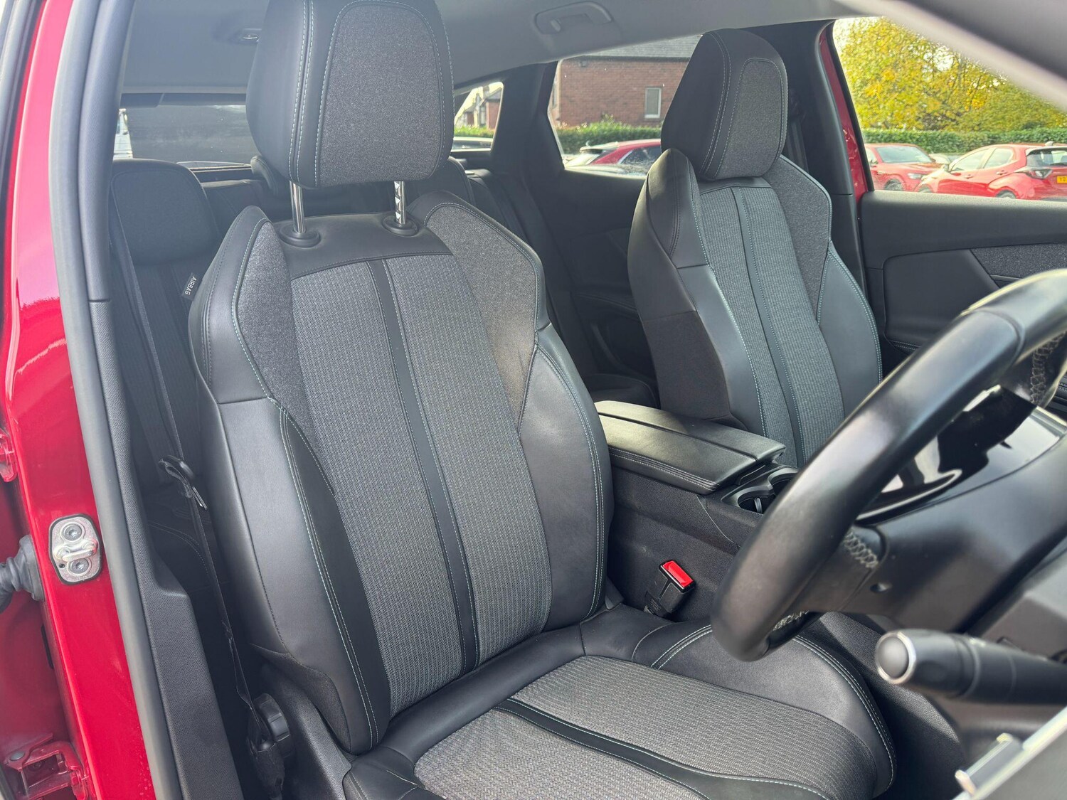 Used Peugeot 3008 2023 for sale - 76425658: Photo 13