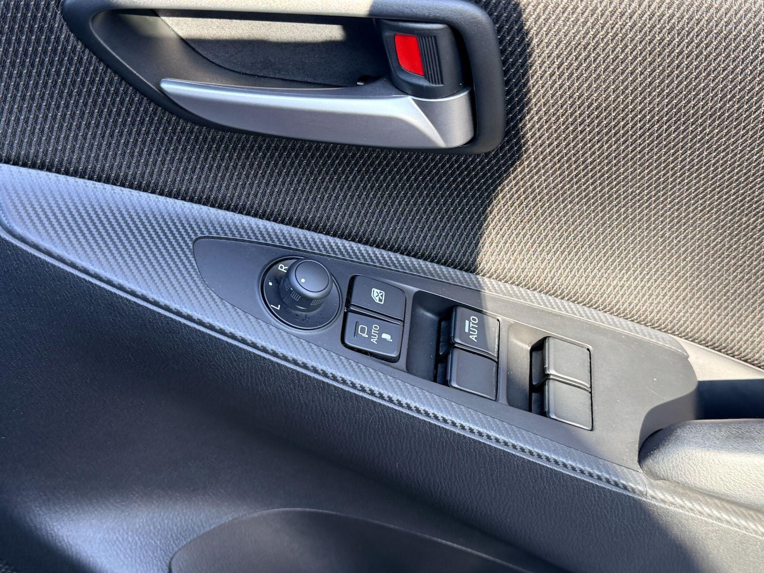 Used Mazda Mazda2 for sale - 77753330: Photo 27