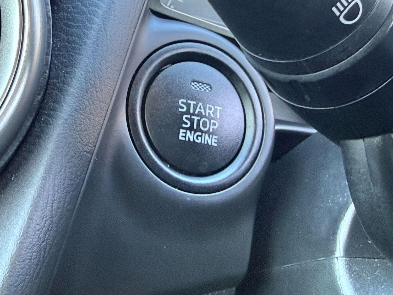 Used Mazda Mazda2 for sale - 77753330: Photo 31