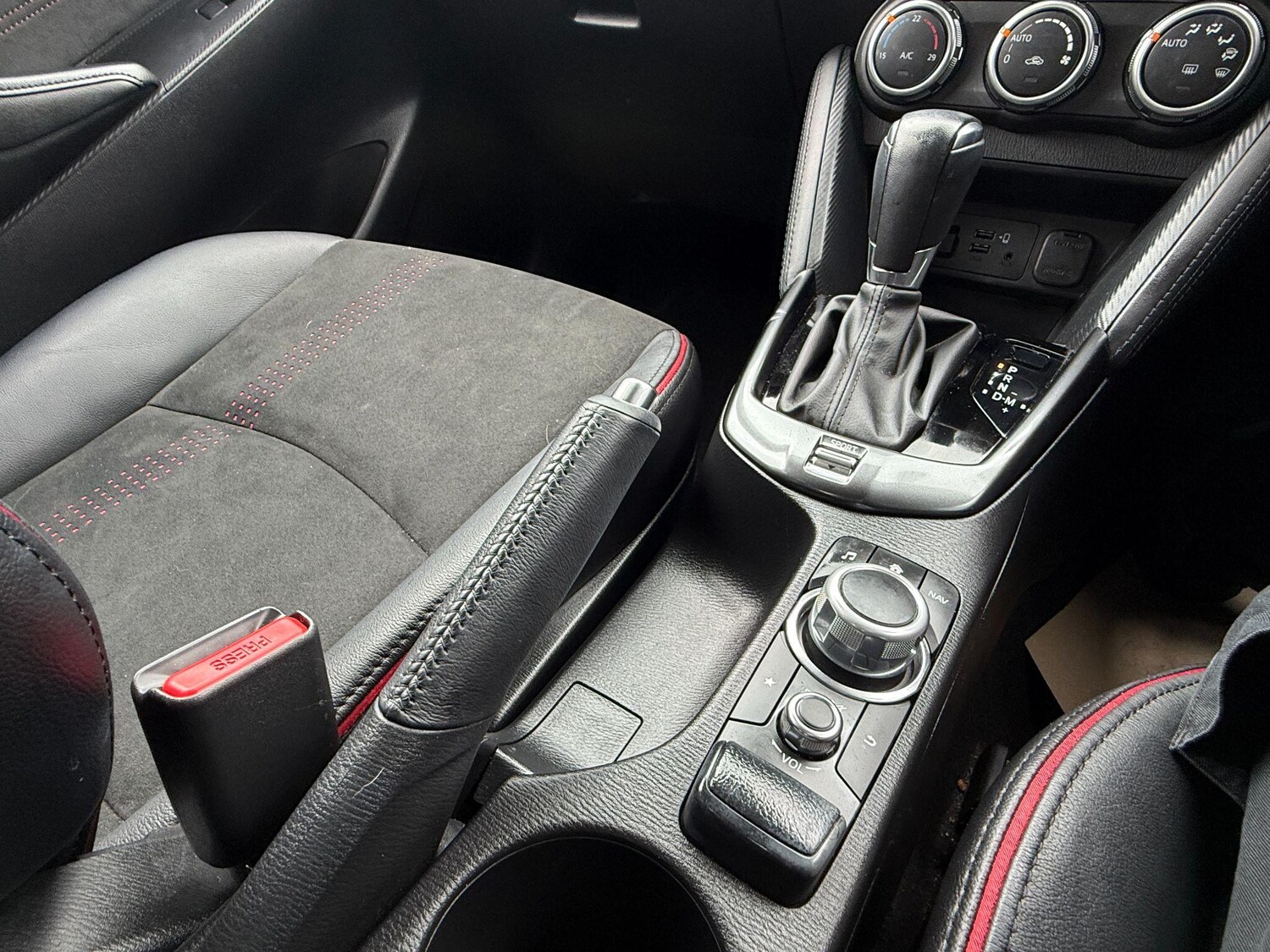 Used Mazda Mazda2 2023 for sale - 78058084: Photo 29