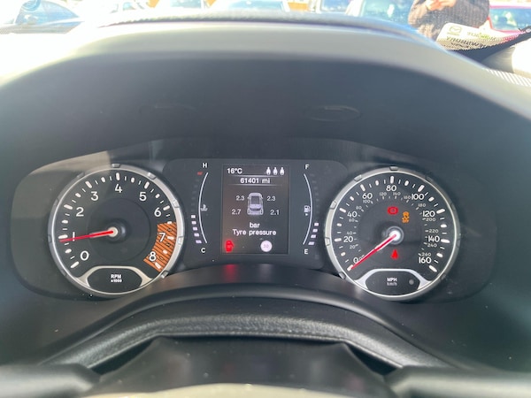 Used Jeep Renegade 2021 for sale - 76021197: Photo 10