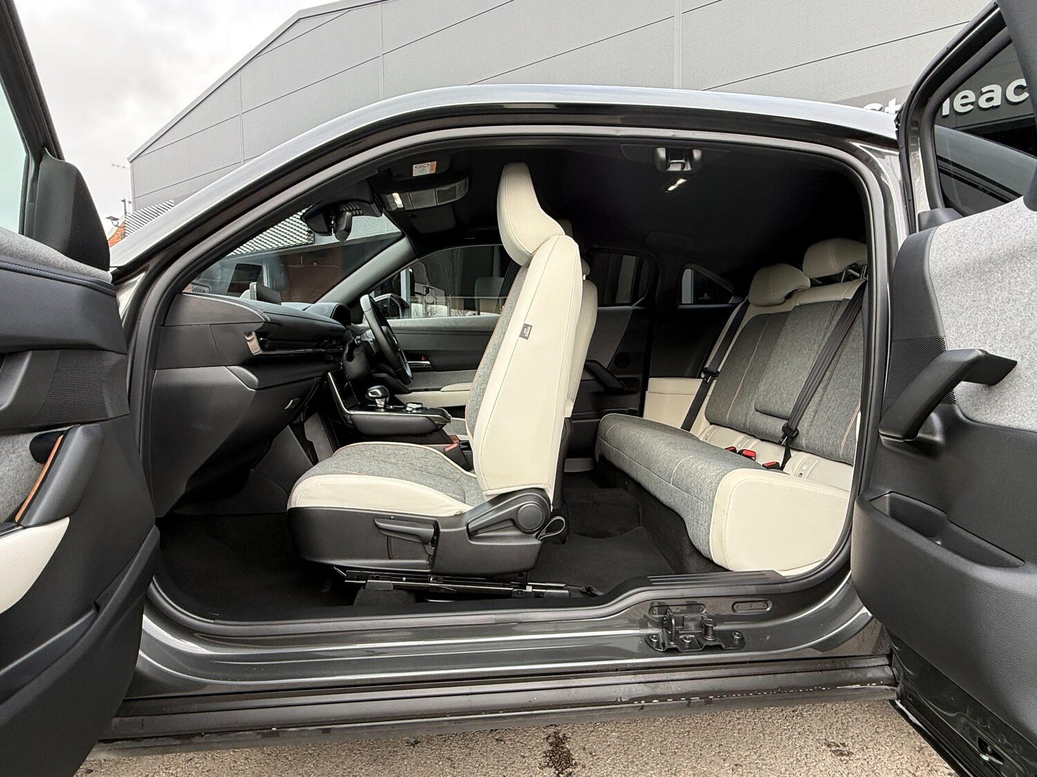 Used Mazda MX-30 2025 for sale - 77892576: Photo 21