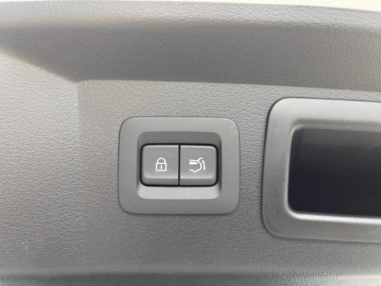 Used Mazda CX-60 2025 for sale - 76336126: Photo 10