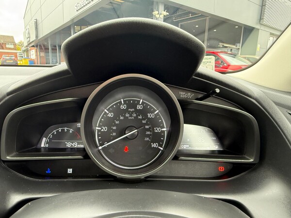 Used Mazda Mazda2 2023 for sale - 76200568: Photo 11